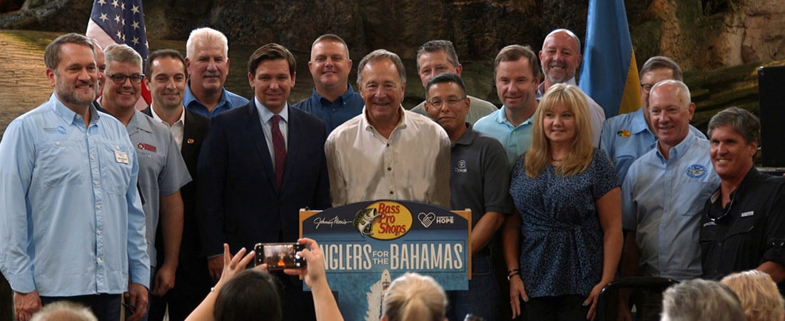 Bass Pro Shops Johnny Morris and Florida Governor Introduce